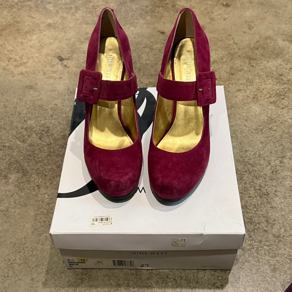 Nine West Women's Burgundy Suede Heels